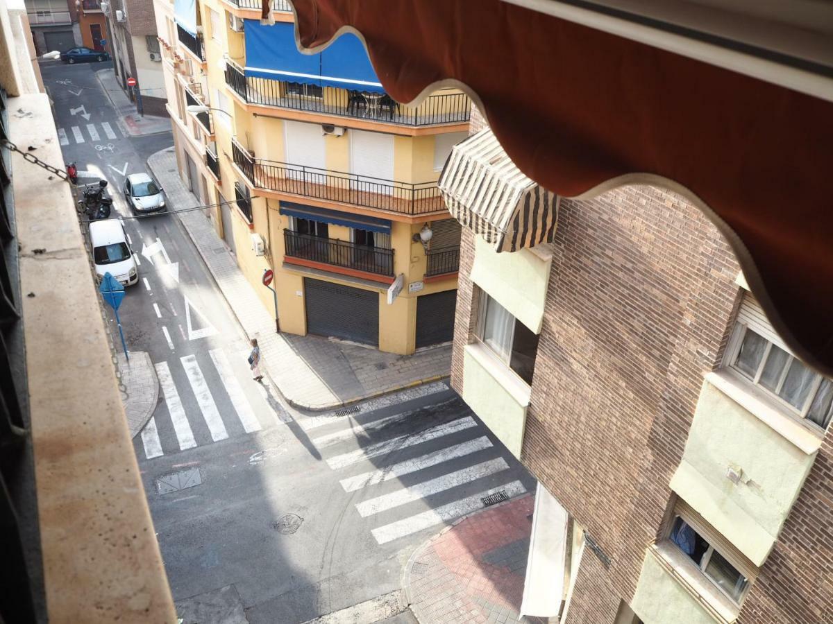 Amiga Apartamento Alicante Exterior foto