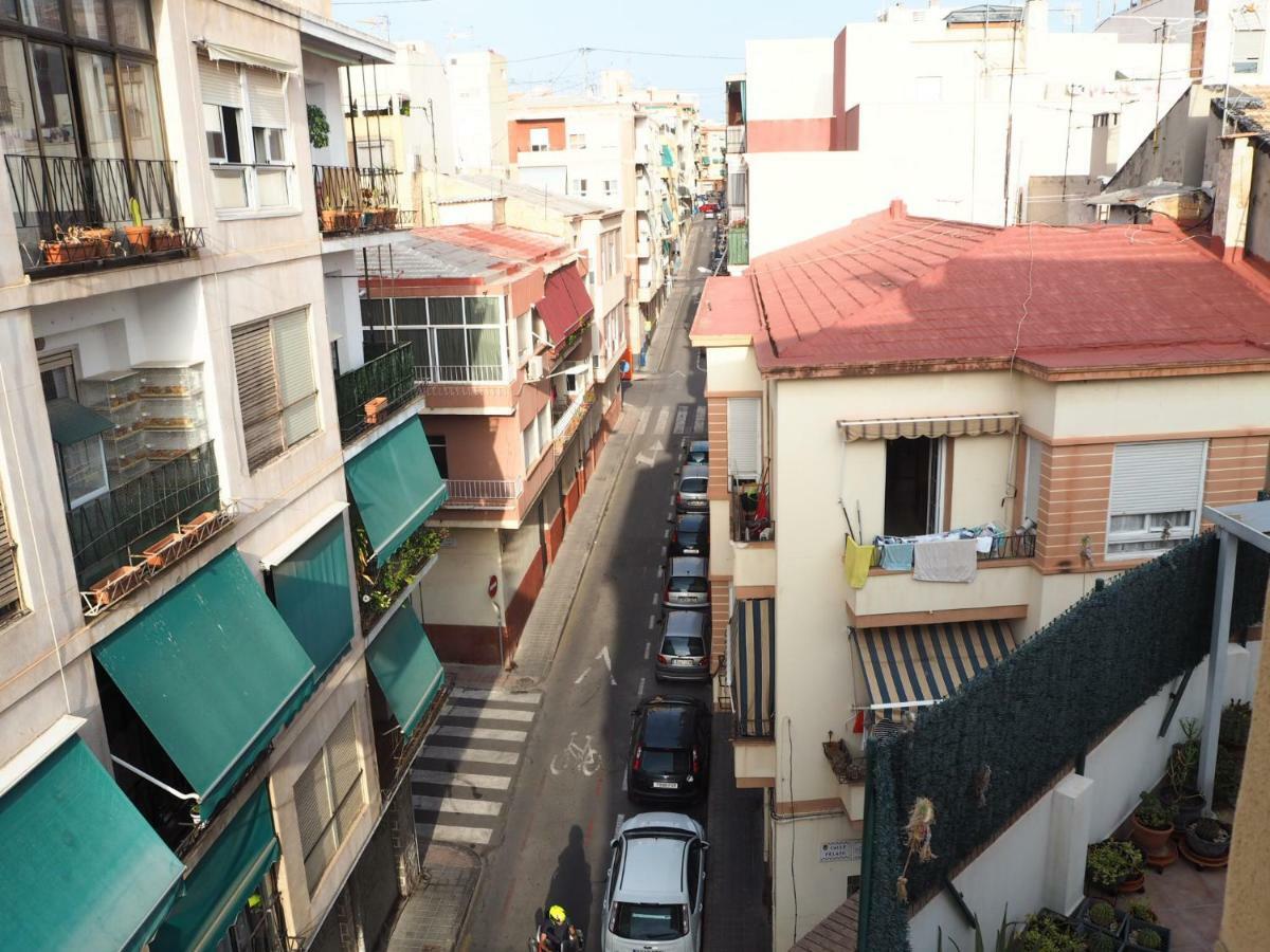 Amiga Apartamento Alicante Exterior foto